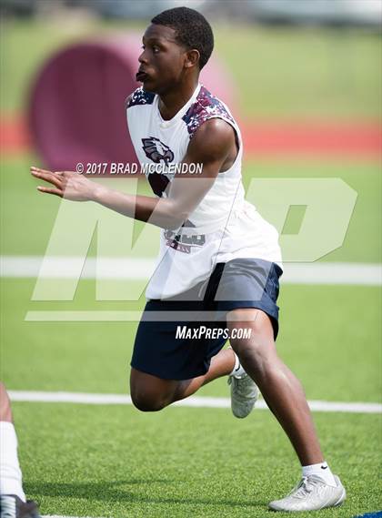 Thumbnail 3 in McKinney vs. Rowlett (7-on-7 Texas State Qualifying Tournament) photogallery.