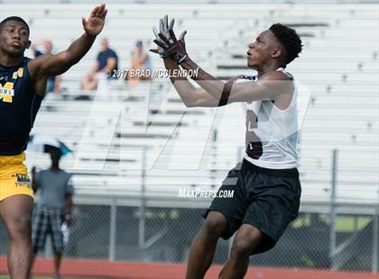Thumbnail 1 in McKinney vs. Rowlett (7-on-7 Texas State Qualifying Tournament) photogallery.