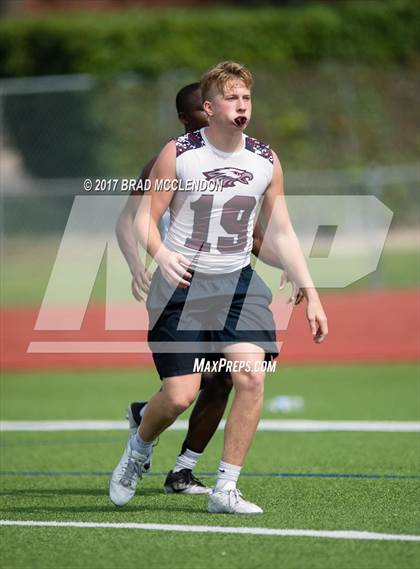 Thumbnail 1 in McKinney vs. Rowlett (7-on-7 Texas State Qualifying Tournament) photogallery.