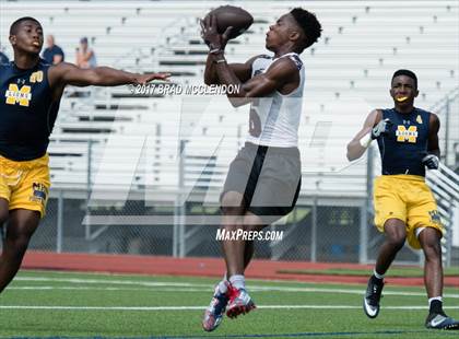 Thumbnail 2 in McKinney vs. Rowlett (7-on-7 Texas State Qualifying Tournament) photogallery.