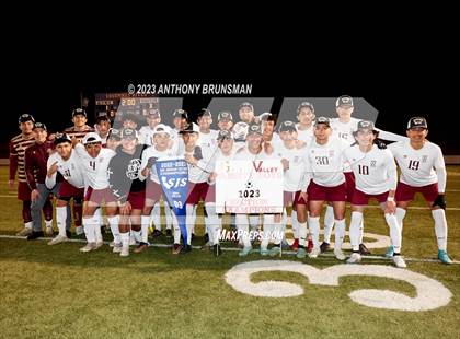 Thumbnail 3 in Lincoln vs. Golden Valley (CIF SJS D3 Final) photogallery.