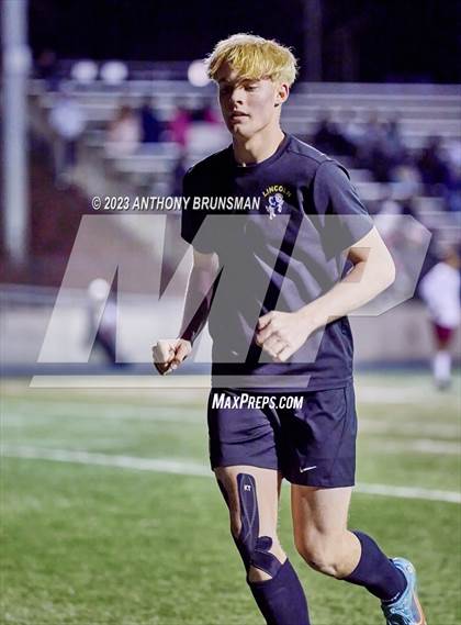 Thumbnail 3 in Lincoln vs. Golden Valley (CIF SJS D3 Final) photogallery.