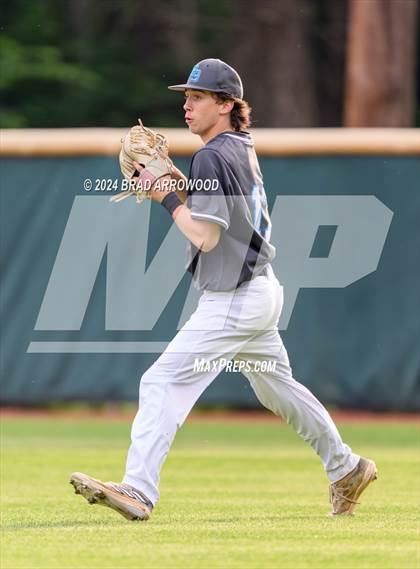 Thumbnail 3 in Oak Grove @ East Lincoln (NCHSAA 3A Round 1) photogallery.