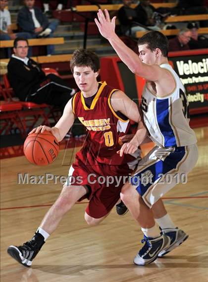 Thumbnail 1 in Santa Margarita vs. Torrey Pines (Nike Extravaganza) photogallery.
