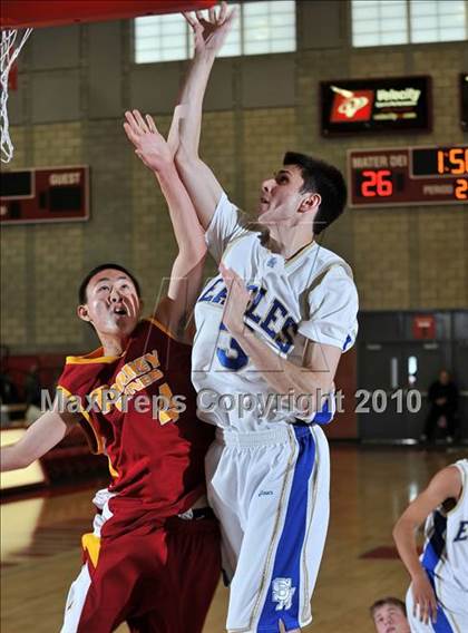 Thumbnail 2 in Santa Margarita vs. Torrey Pines (Nike Extravaganza) photogallery.
