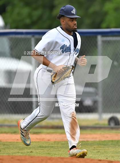 Thumbnail 2 in Holmes @ South Granville (NCHSAA 2A 2nd Round Playoff) photogallery.