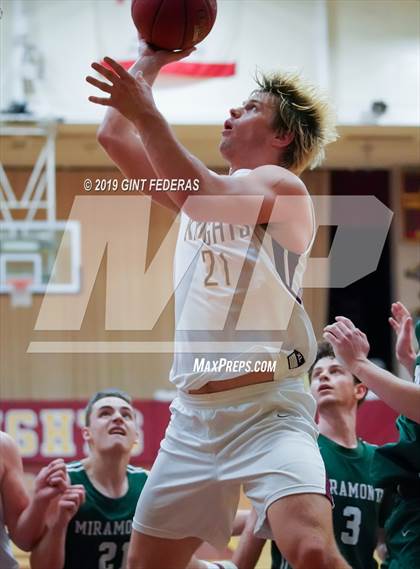 Thumbnail 3 in Miramonte @ Las Lomas photogallery.