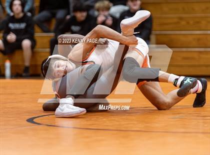 Thumbnail 2 in Rising Sun vs. Edgewood photogallery.