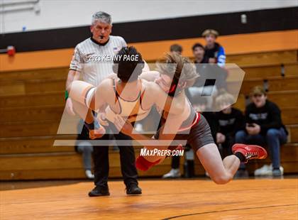 Thumbnail 3 in Rising Sun vs. Edgewood photogallery.