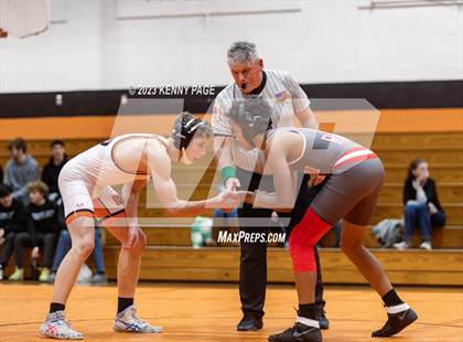 Thumbnail 3 in Rising Sun vs. Edgewood photogallery.