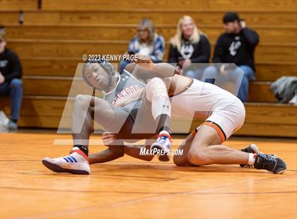 Thumbnail 2 in Rising Sun vs. Edgewood photogallery.