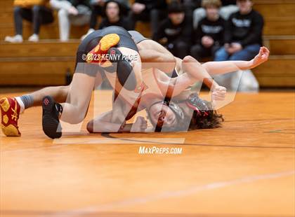 Thumbnail 2 in Rising Sun vs. Edgewood photogallery.