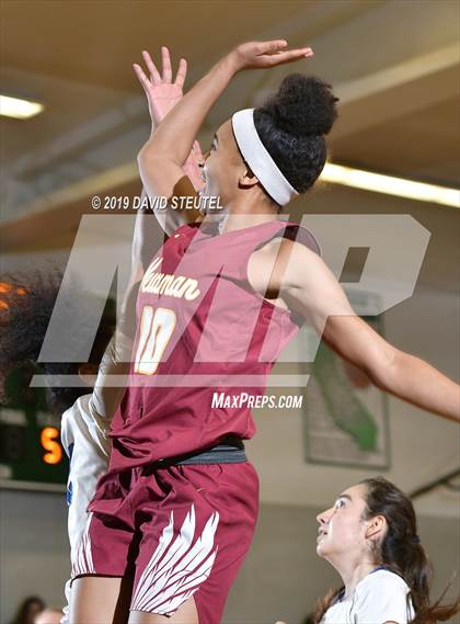Thumbnail 3 in Cardinal Newman vs. La Jolla Country Day (St. Mary's Stockton MLK Showcase) photogallery.