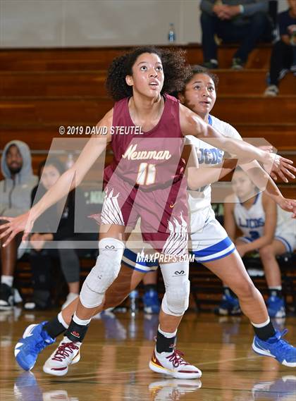 Thumbnail 1 in Cardinal Newman vs. La Jolla Country Day (St. Mary's Stockton MLK Showcase) photogallery.