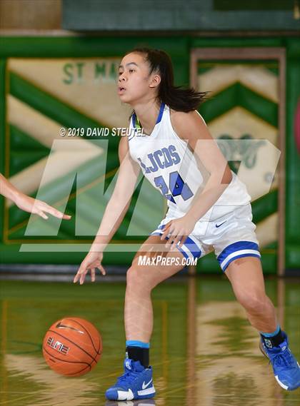 Thumbnail 2 in Cardinal Newman vs. La Jolla Country Day (St. Mary's Stockton MLK Showcase) photogallery.