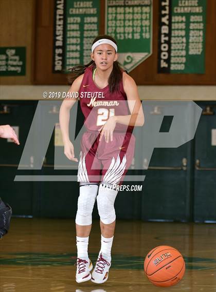 Thumbnail 3 in Cardinal Newman vs. La Jolla Country Day (St. Mary's Stockton MLK Showcase) photogallery.
