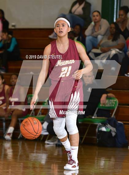 Thumbnail 3 in Cardinal Newman vs. La Jolla Country Day (St. Mary's Stockton MLK Showcase) photogallery.