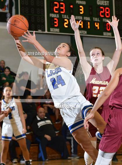 Thumbnail 1 in Cardinal Newman vs. La Jolla Country Day (St. Mary's Stockton MLK Showcase) photogallery.