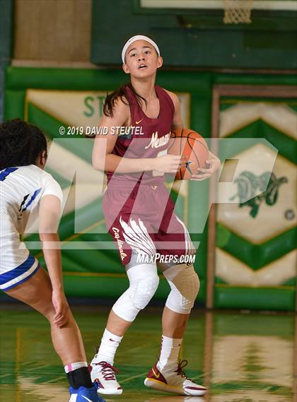 Thumbnail 3 in Cardinal Newman vs. La Jolla Country Day (St. Mary's Stockton MLK Showcase) photogallery.