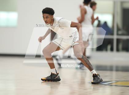 Thumbnail 3 in Los Alamitos @ Mayfair (North Orange County Championships) photogallery.