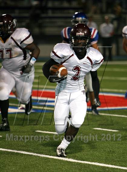 Thumbnail 3 in Kingsbury @ Memphis University photogallery.