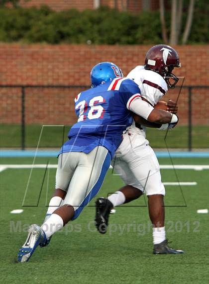 Thumbnail 3 in Kingsbury @ Memphis University photogallery.