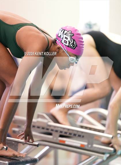 Thumbnail 1 in West Bloomfield vs. Cranbrook Kingswood (Black Hawk Invite) photogallery.