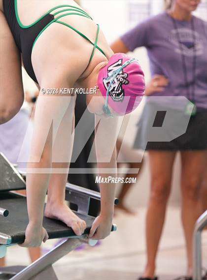 Thumbnail 1 in West Bloomfield vs. Cranbrook Kingswood (Black Hawk Invite) photogallery.
