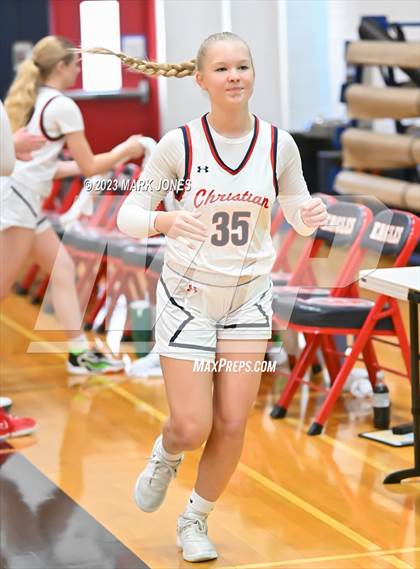 Thumbnail 2 in San Marino vs. Scottsdale Christian Academy (Cactus Jam Tournament) photogallery.