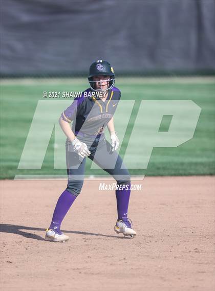 Thumbnail 1 in Indianapolis Cardinal Ritter @ Guerin Catholic photogallery.
