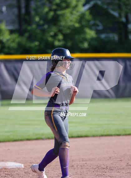 Thumbnail 1 in Indianapolis Cardinal Ritter @ Guerin Catholic photogallery.