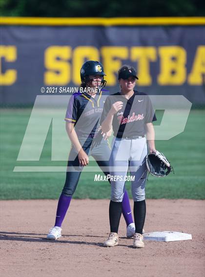 Thumbnail 2 in Indianapolis Cardinal Ritter @ Guerin Catholic photogallery.