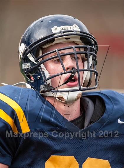 Thumbnail 2 in New London @ Woodstock Academy photogallery.