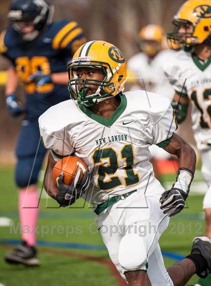 Thumbnail 3 in New London @ Woodstock Academy photogallery.