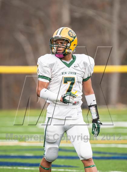 Thumbnail 3 in New London @ Woodstock Academy photogallery.