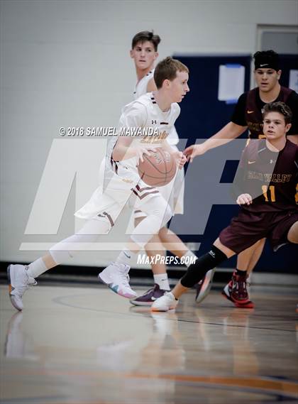 Thumbnail 1 in La Canada vs Simi Valley (4th Annual West Valley Thanksgiving Tip-Off Classic) photogallery.