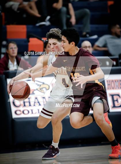 Thumbnail 2 in La Canada vs Simi Valley (4th Annual West Valley Thanksgiving Tip-Off Classic) photogallery.