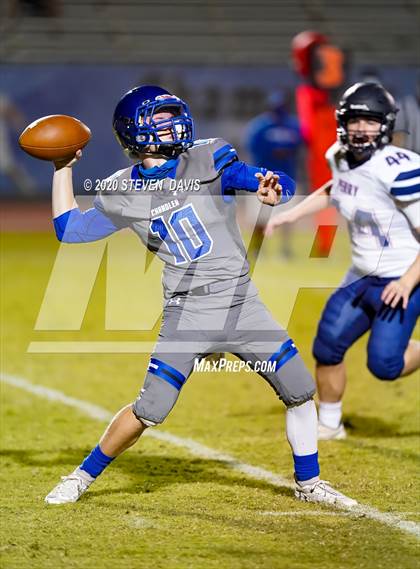 Thumbnail 2 in Perry @ Chandler photogallery.