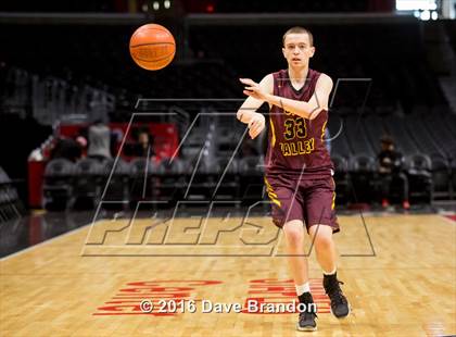 Thumbnail 2 in Simi Valley vs. San Gabriel Academy photogallery.