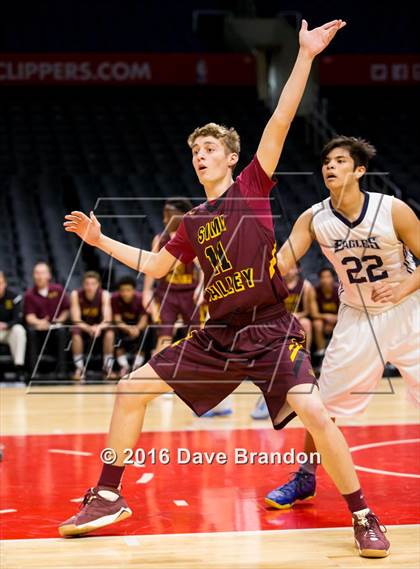 Thumbnail 1 in Simi Valley vs. San Gabriel Academy photogallery.