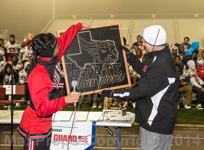 Thumbnail 1 in Cedar Hill (Tour of Champions Ceremony) photogallery.
