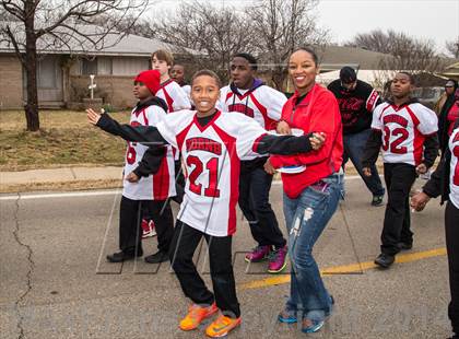Thumbnail 1 in Cedar Hill (Tour of Champions Ceremony) photogallery.