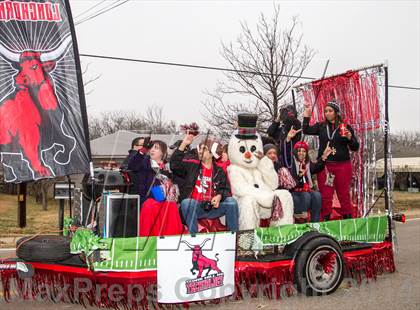 Thumbnail 2 in Cedar Hill (Tour of Champions Ceremony) photogallery.