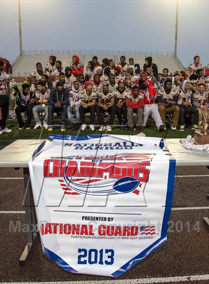 Thumbnail 3 in Cedar Hill (Tour of Champions Ceremony) photogallery.