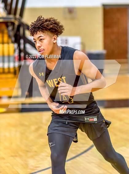 Thumbnail 2 in Kansas City Christian School vs Shawnee Mission West (West Boy's Varsity Tournament) photogallery.