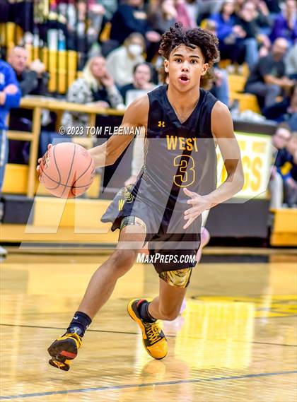 Thumbnail 1 in Kansas City Christian School vs Shawnee Mission West (West Boy's Varsity Tournament) photogallery.