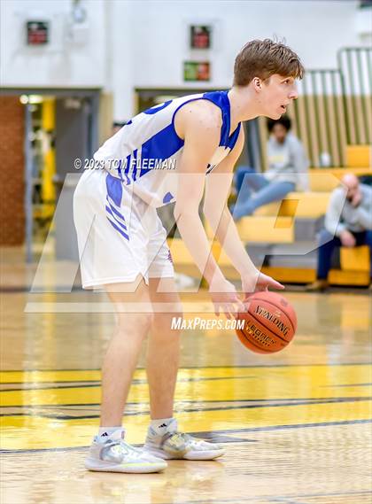 Thumbnail 3 in Kansas City Christian School vs Shawnee Mission West (West Boy's Varsity Tournament) photogallery.