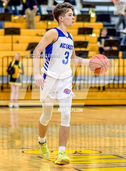 Thumbnail 2 in Kansas City Christian School vs Shawnee Mission West (West Boy's Varsity Tournament) photogallery.