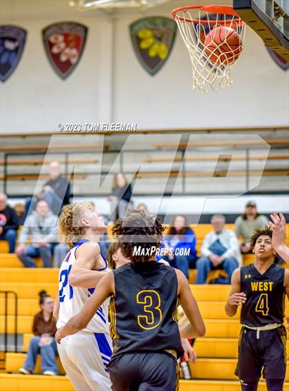 Thumbnail 1 in Kansas City Christian School vs Shawnee Mission West (West Boy's Varsity Tournament) photogallery.
