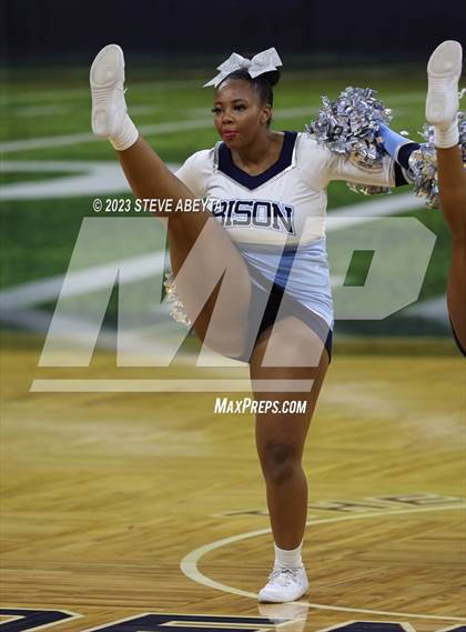 Thumbnail 1 in Vista PEAK Prep CHSAA Spirit Poms photogallery.